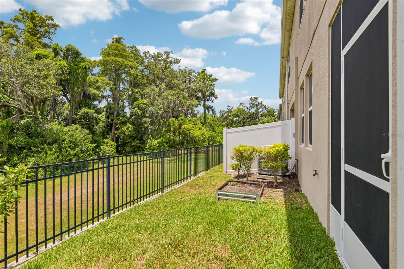 6706 ROCKY PARK ST — photo 34