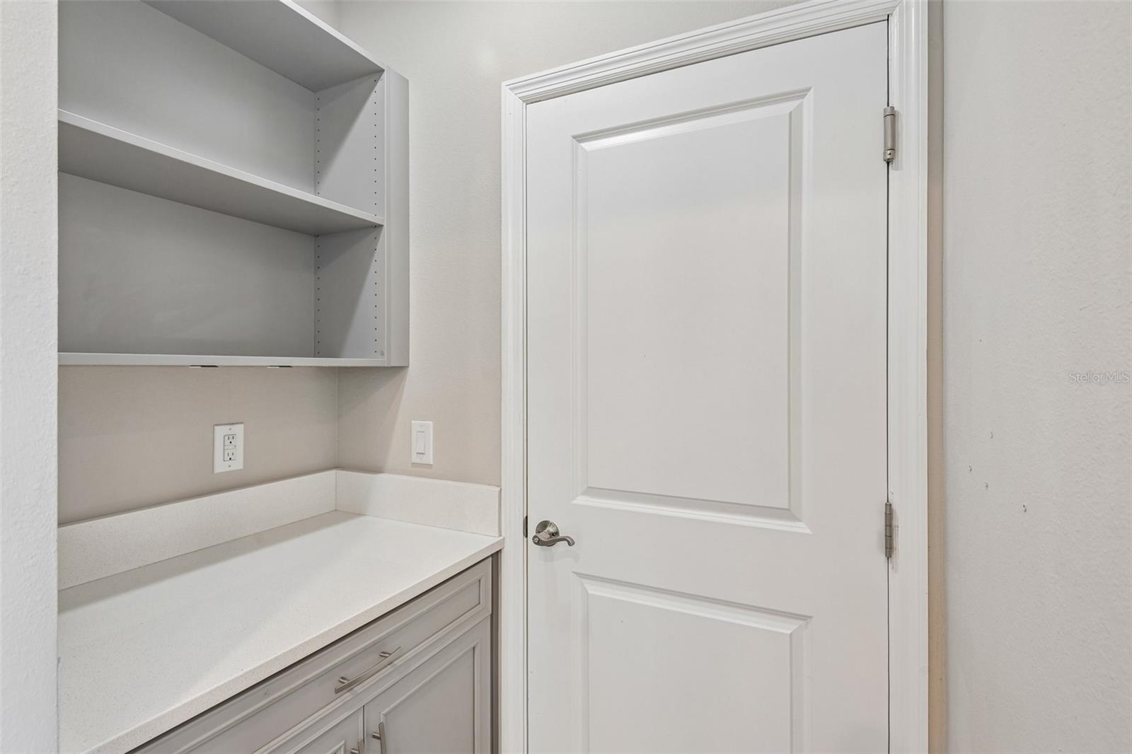 6706 ROCKY PARK ST — photo 15