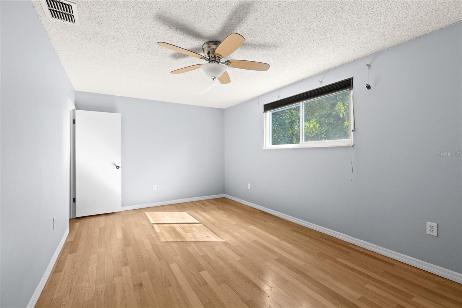 4534 SLIPPERY ROCK RD — photo 17