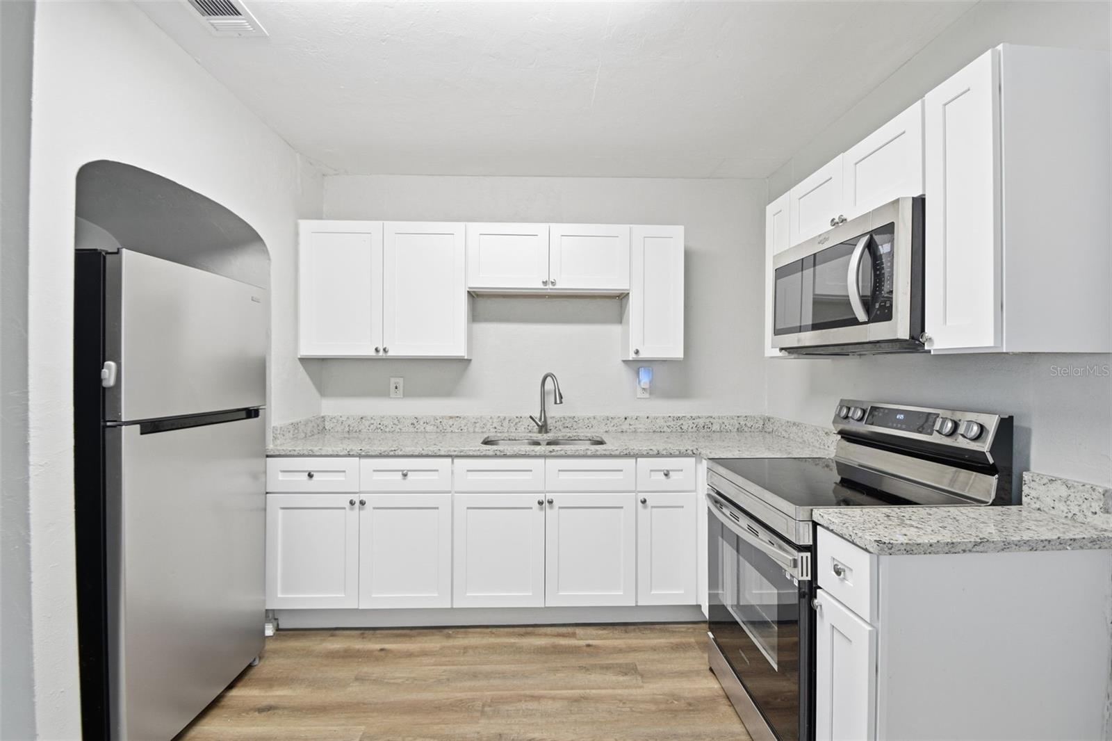 2610 DR MARTIN LUTHER KING JR ST S — photo 15