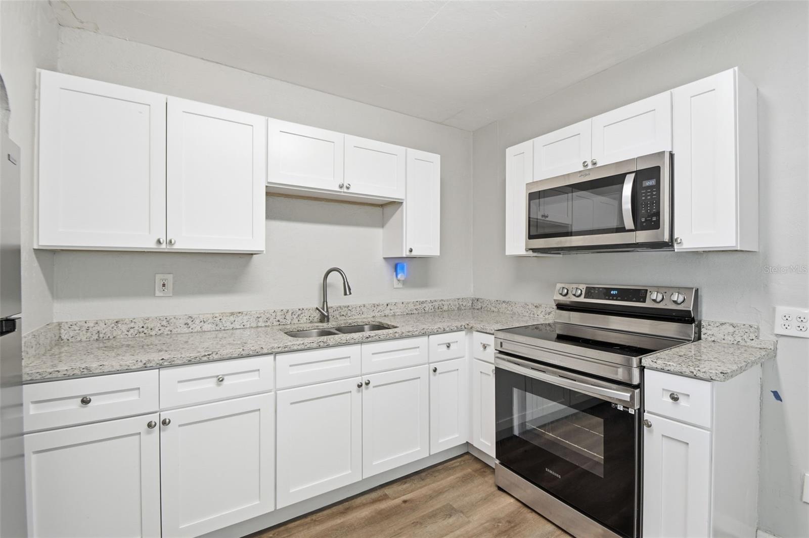 2610 DR MARTIN LUTHER KING JR ST S — photo 19
