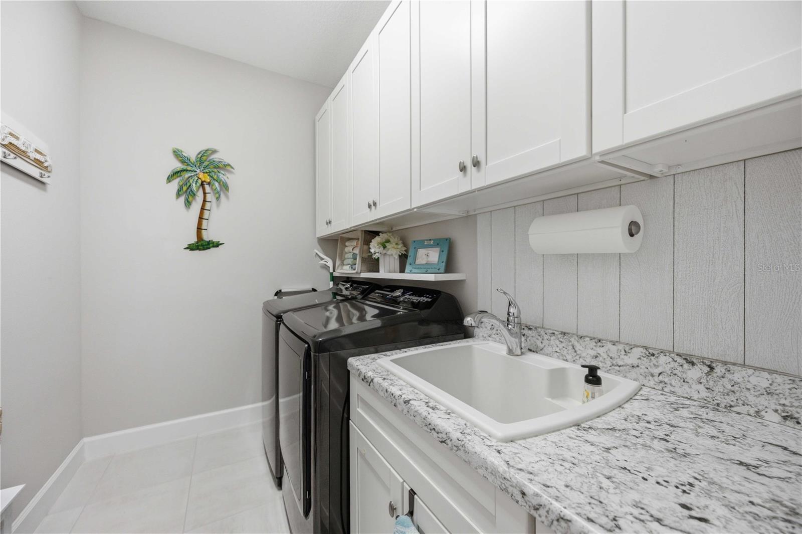 5749 SEMOLINO ST — photo 37