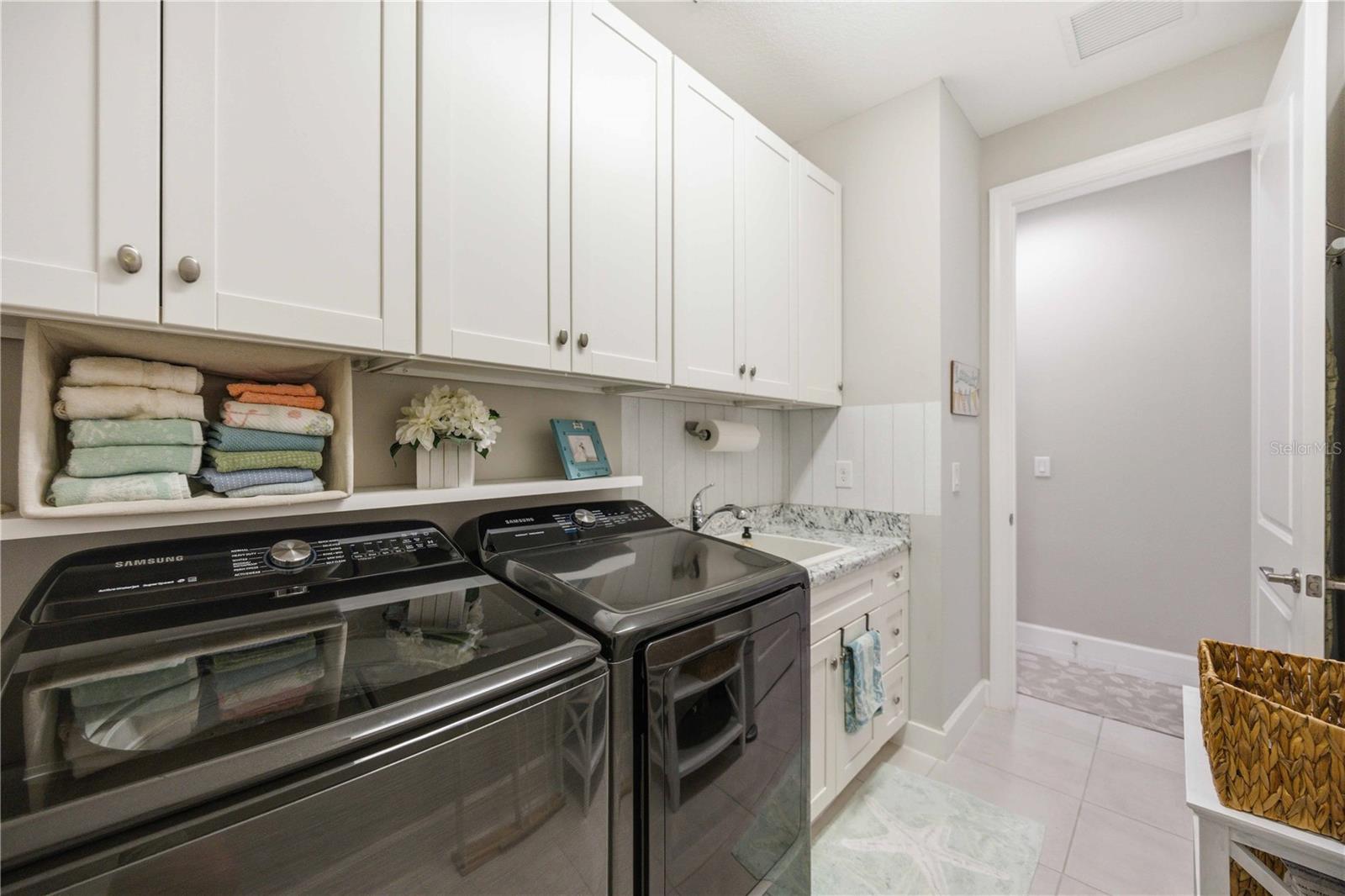 5749 SEMOLINO ST — photo 38