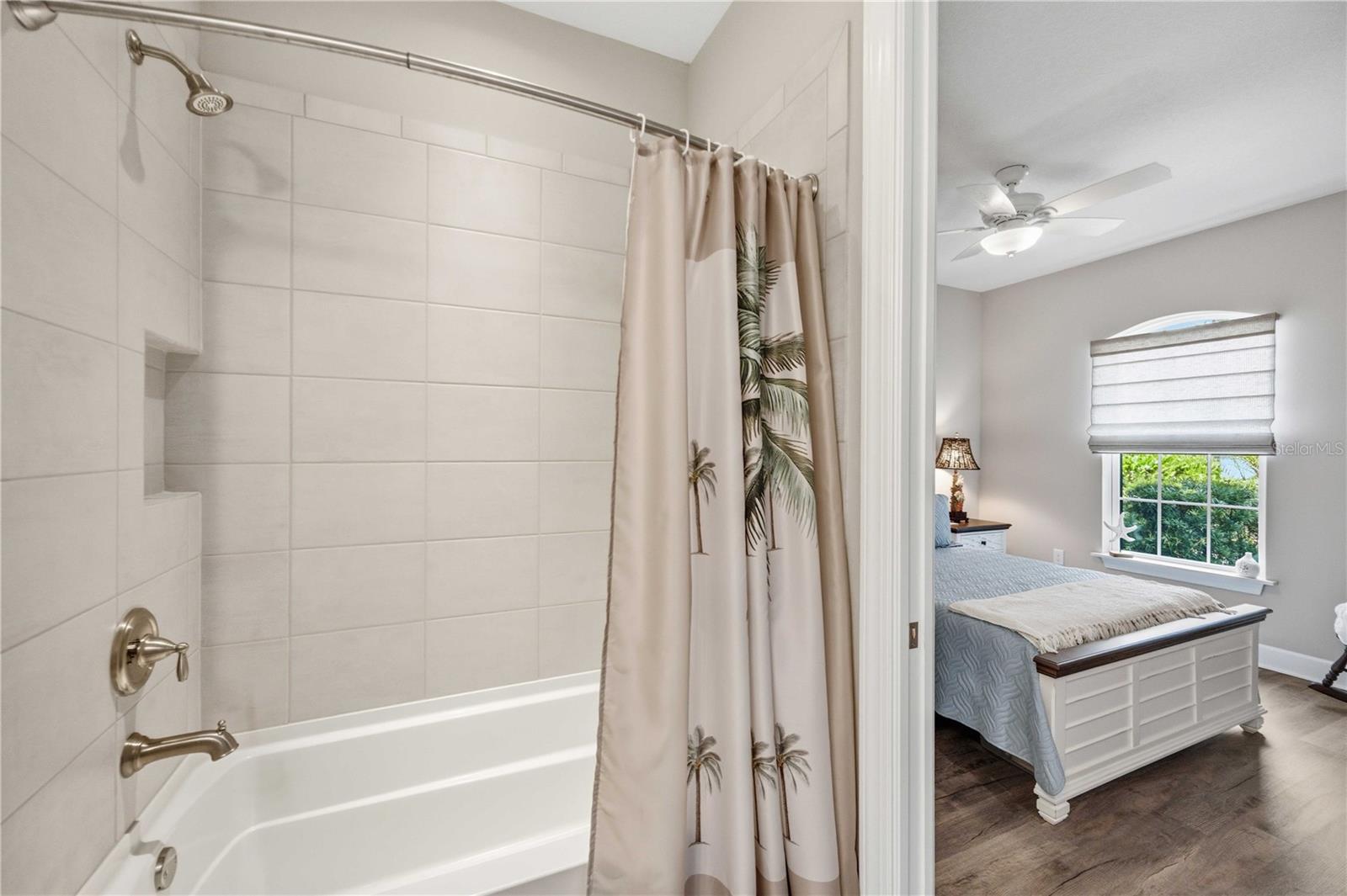 5749 SEMOLINO ST — photo 33