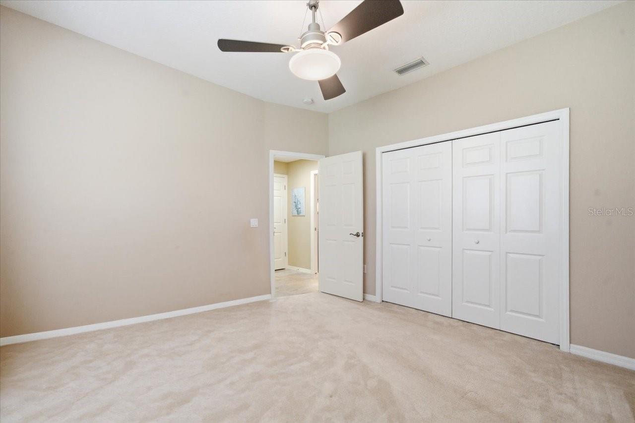 418 PINE BLUFF DR — photo 41