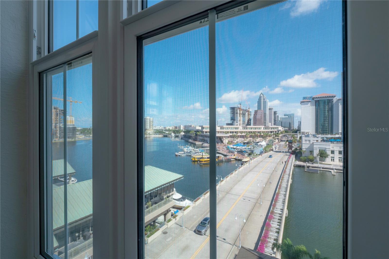 700 S HARBOUR ISLAND BLVD #713 — photo 3