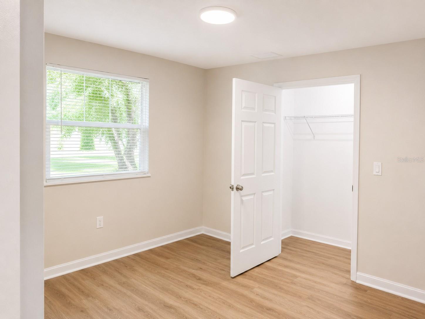 3058 PALMADELIA AVE — photo 10