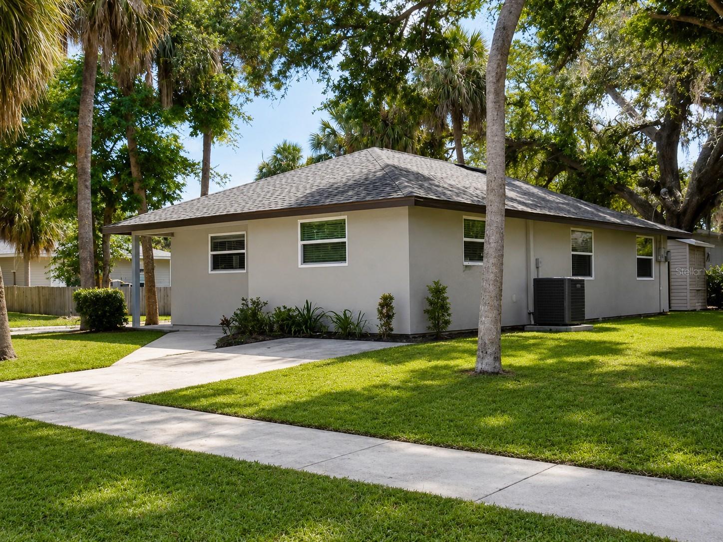 3058 PALMADELIA AVE — photo 2