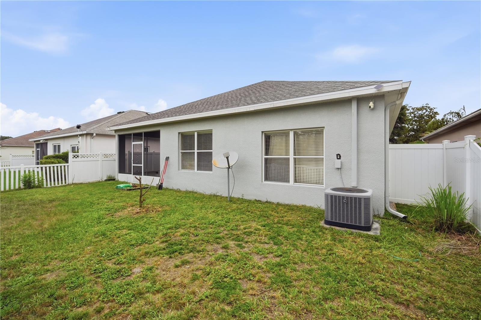 9821 JASMINE BROOK CIR — photo 23