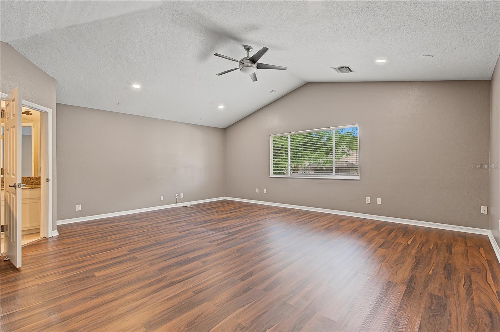 2418 BLUE STONE CT — photo 37