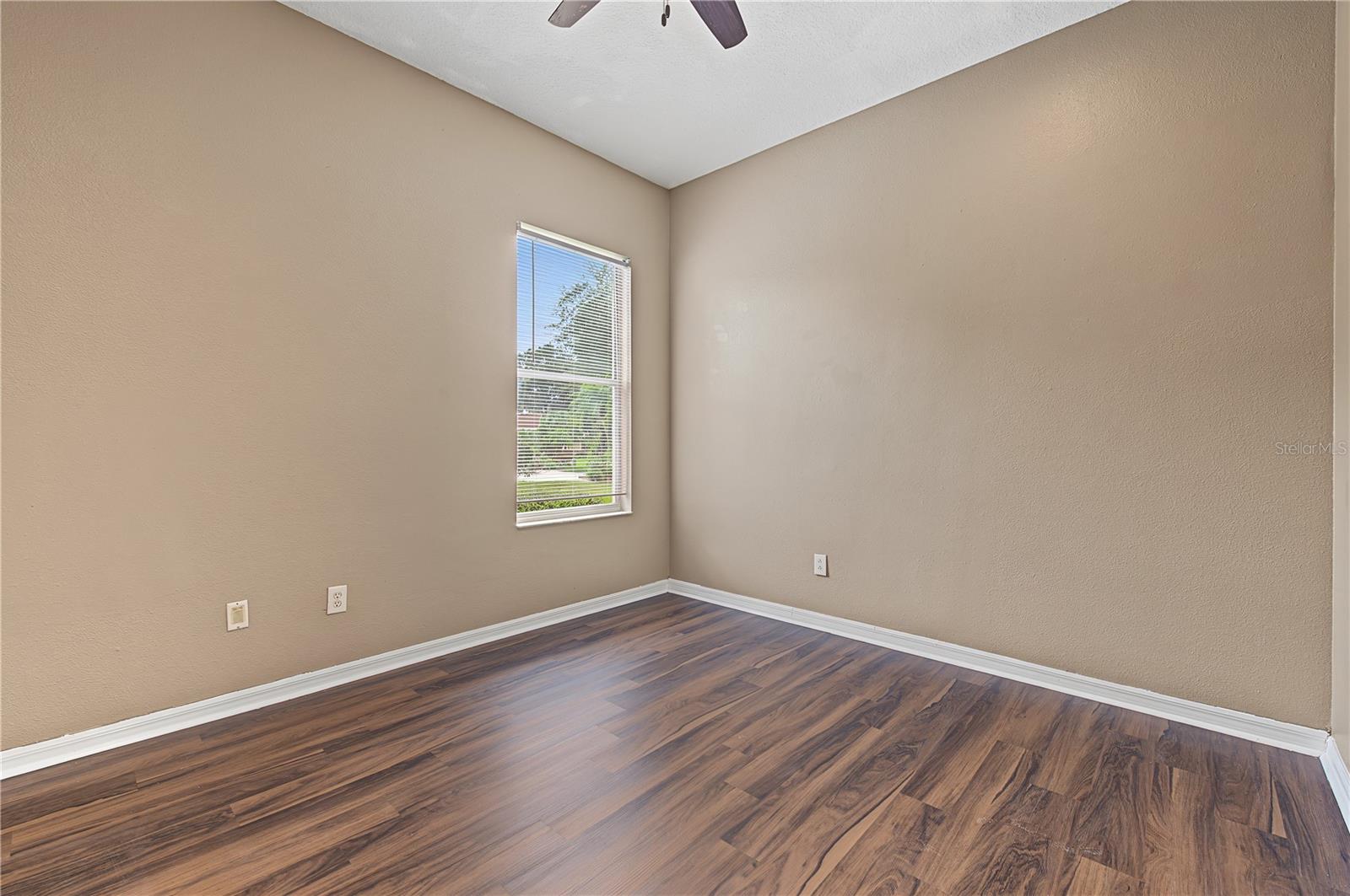 2418 BLUE STONE CT — photo 26