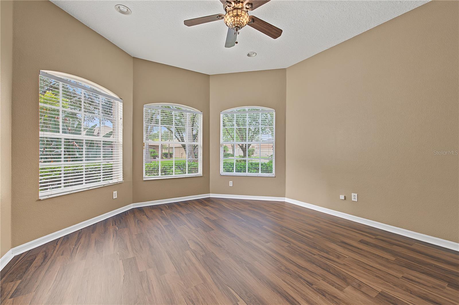2418 BLUE STONE CT — photo 35