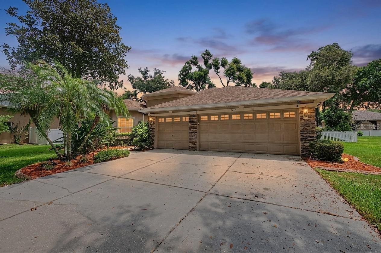 2418 BLUE STONE CT — photo 44