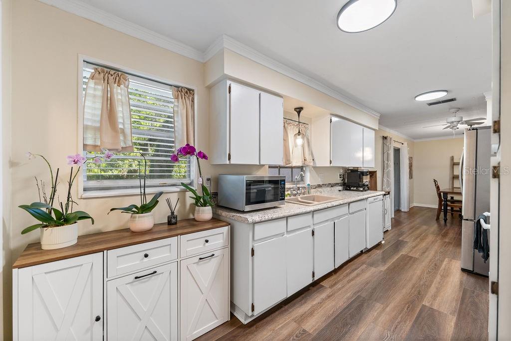 38213 PALM GROVE DR — photo 16