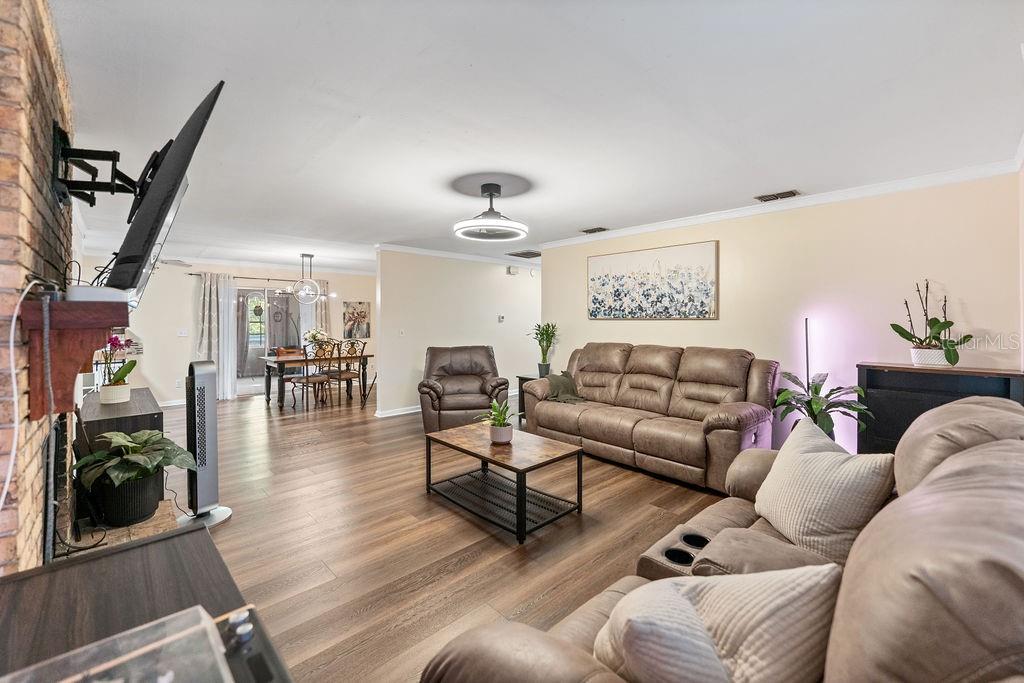 38213 PALM GROVE DR — photo 9
