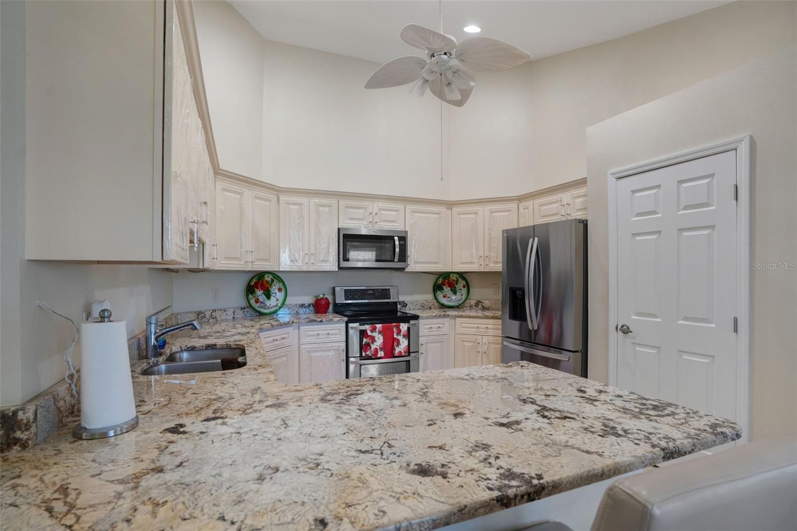 6253 MURIWOOD CT — photo 13