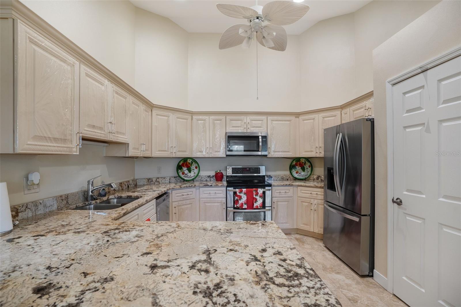 6253 MURIWOOD CT — photo 14