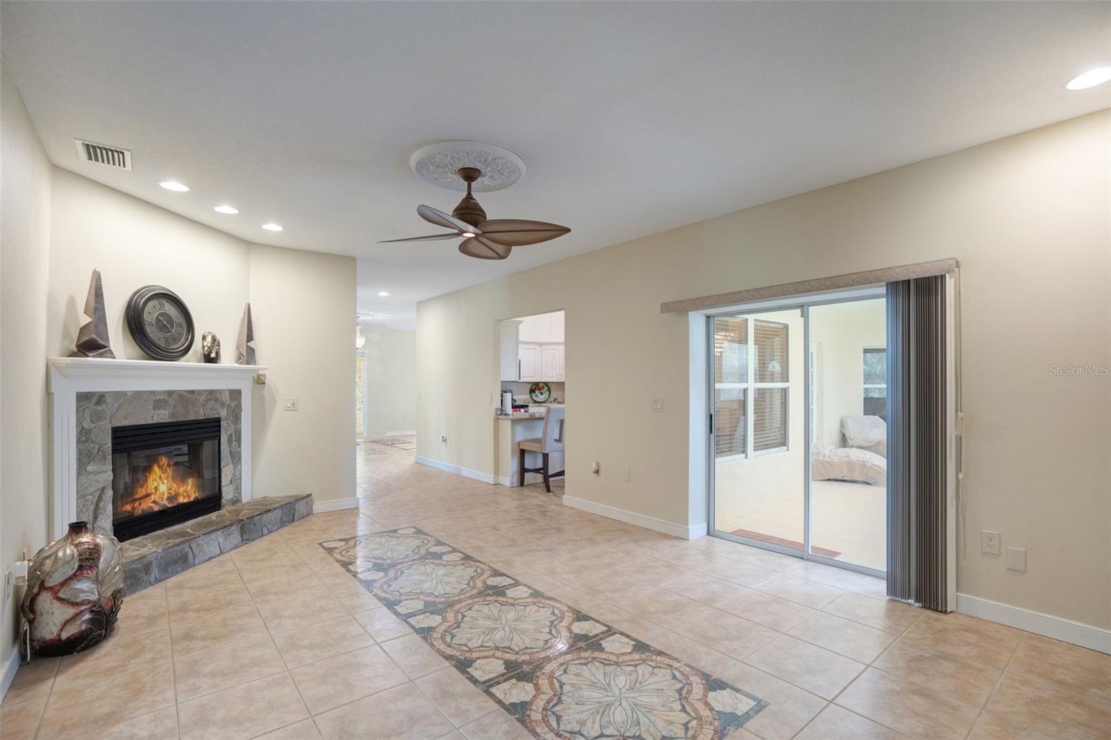 6253 MURIWOOD CT — photo 10
