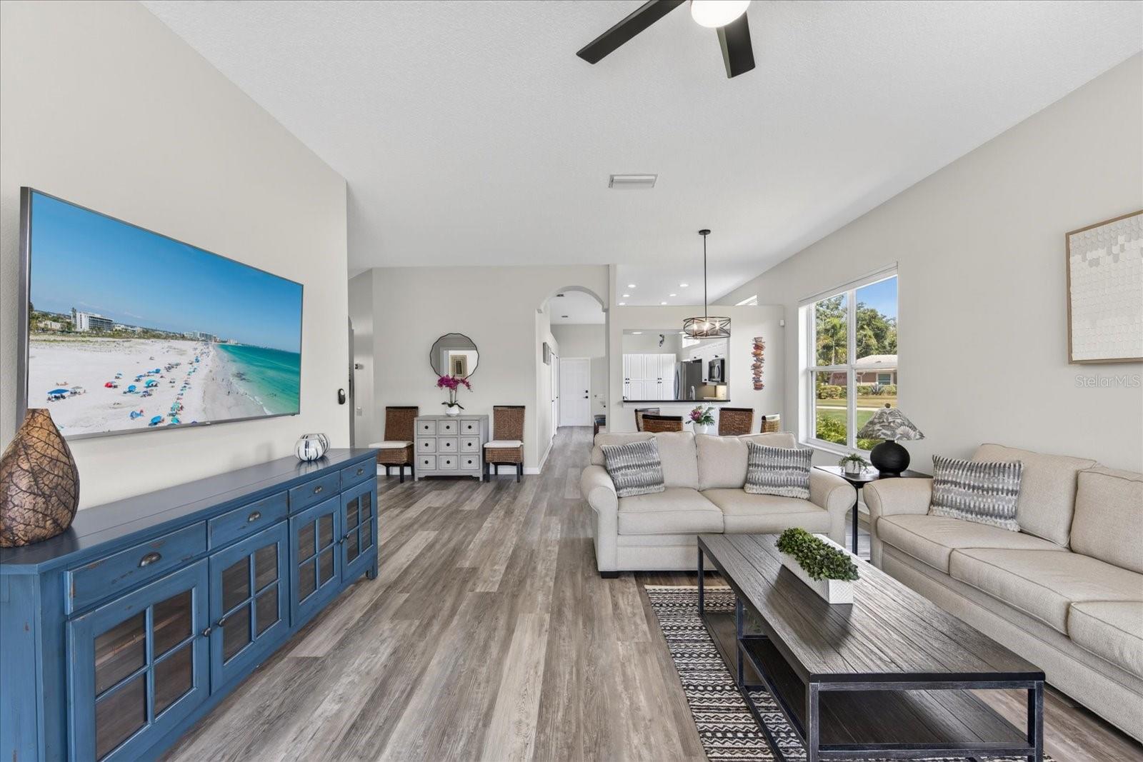 6726 HICKORY HAMMOCK CIR — photo 39
