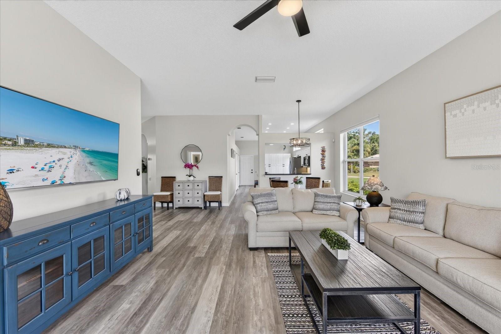6726 HICKORY HAMMOCK CIR — photo 19