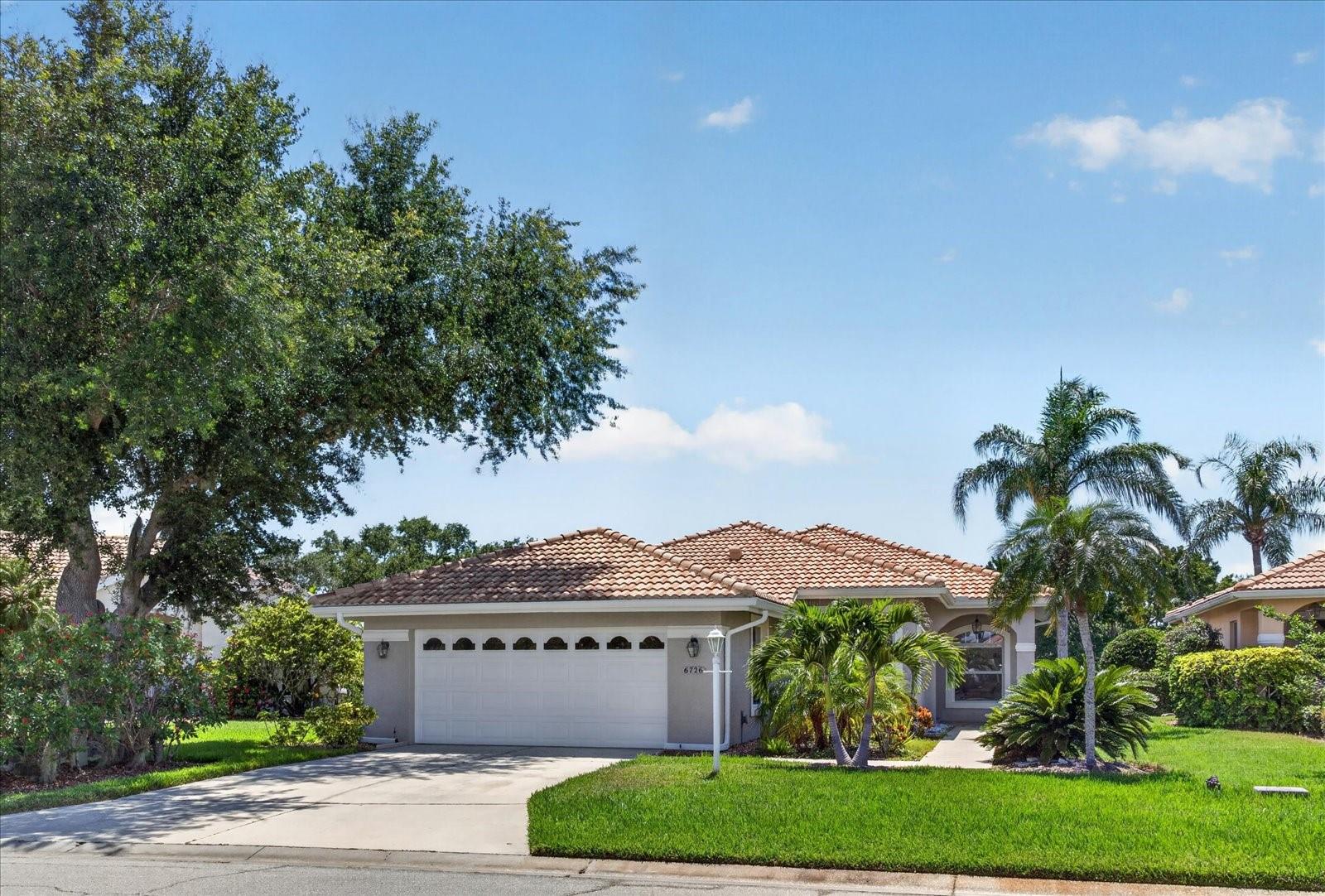 6726 HICKORY HAMMOCK CIR — photo 2