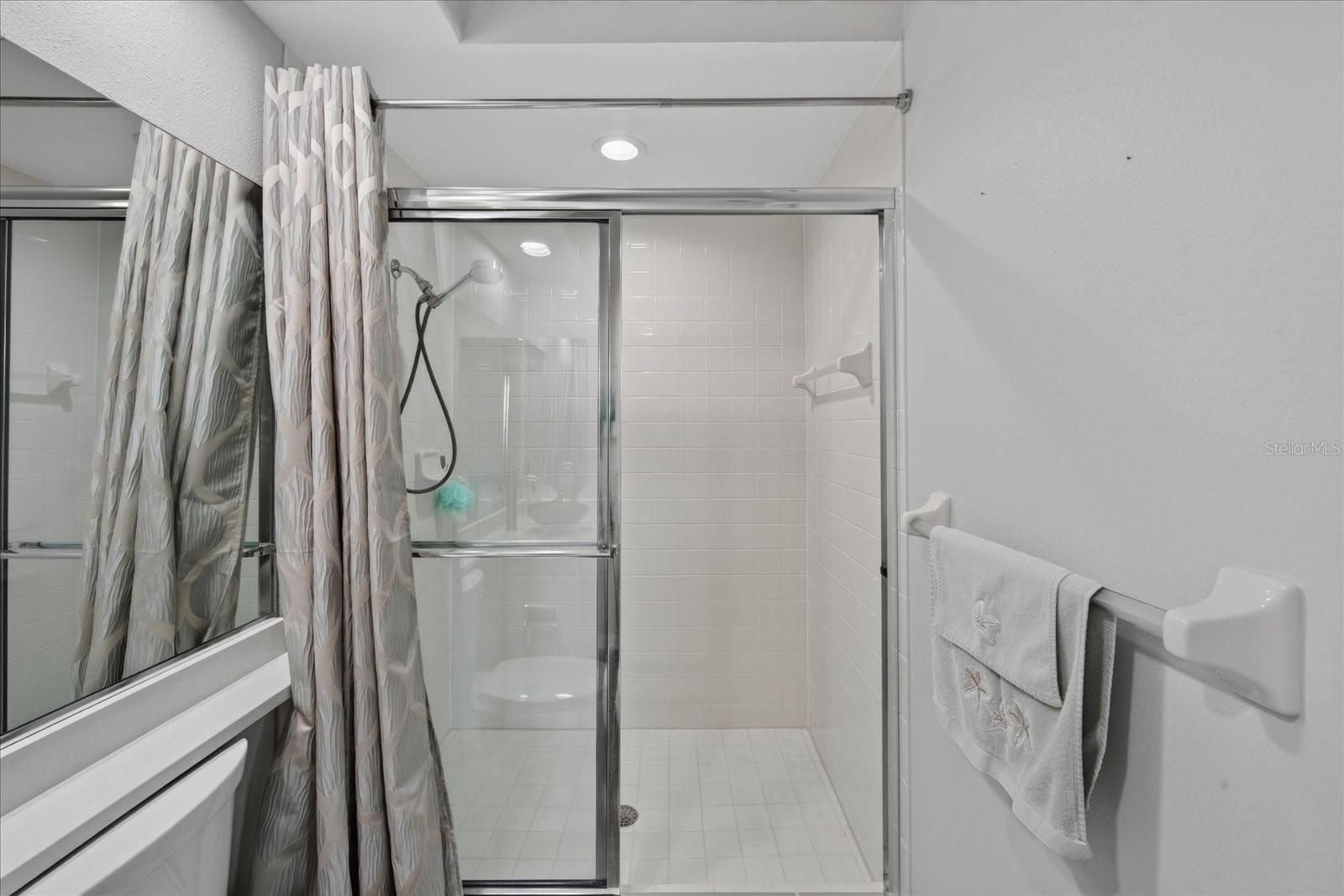 6726 HICKORY HAMMOCK CIR — photo 60