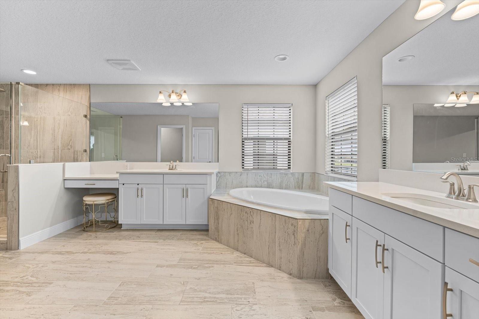 12854 BOGGY CREEK DR — photo 56