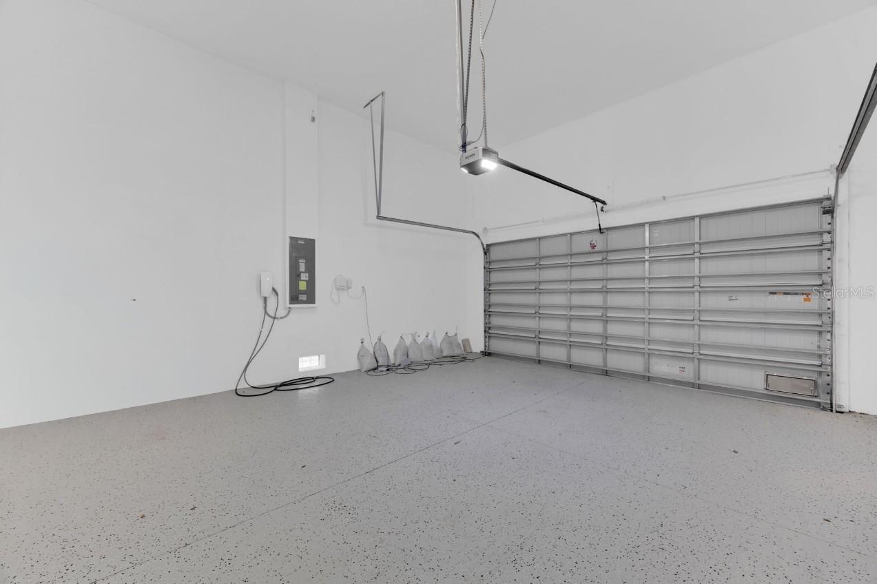 1112 SEAGRAPE DR — photo 11