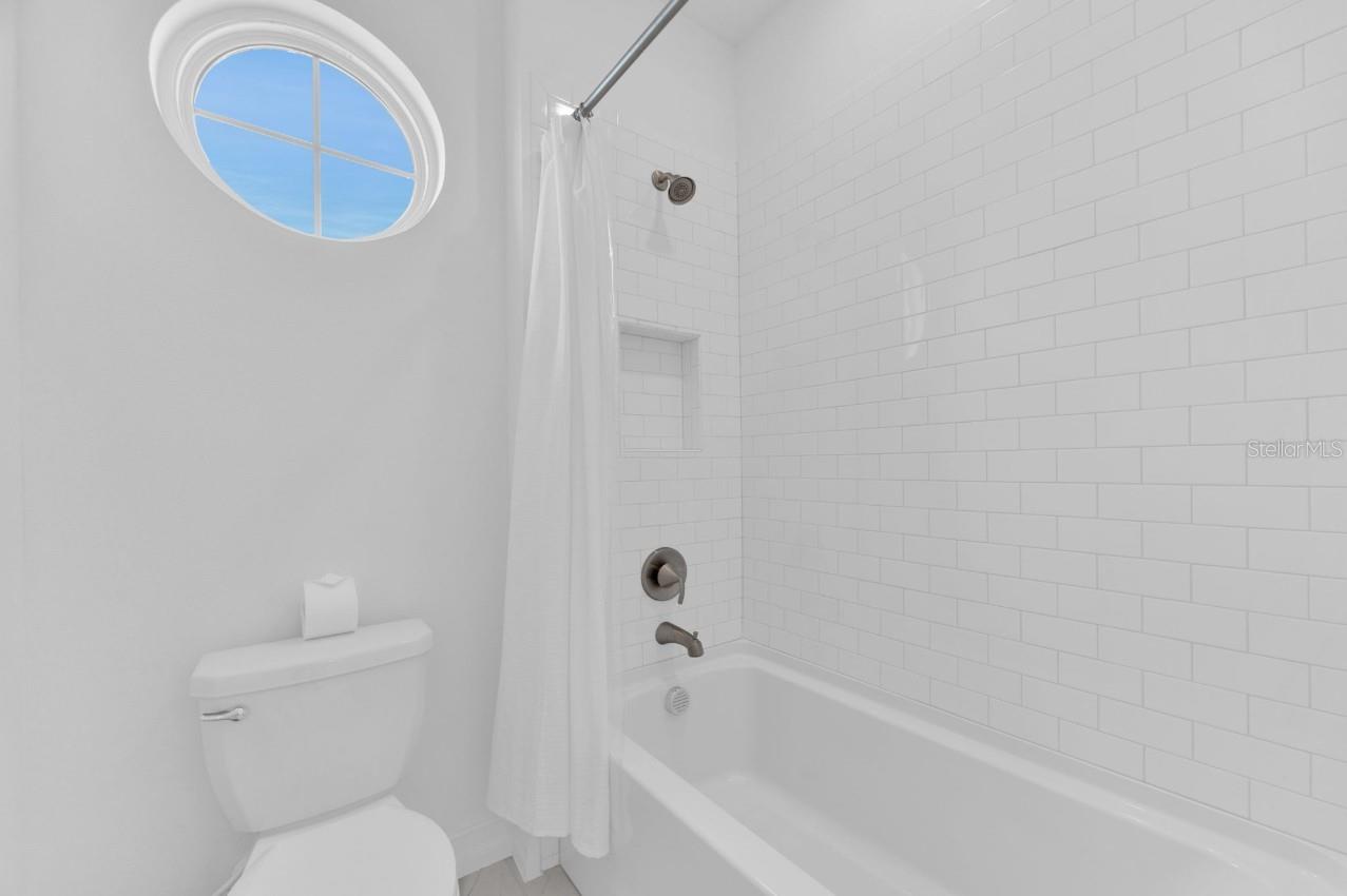 1112 SEAGRAPE DR — photo 41