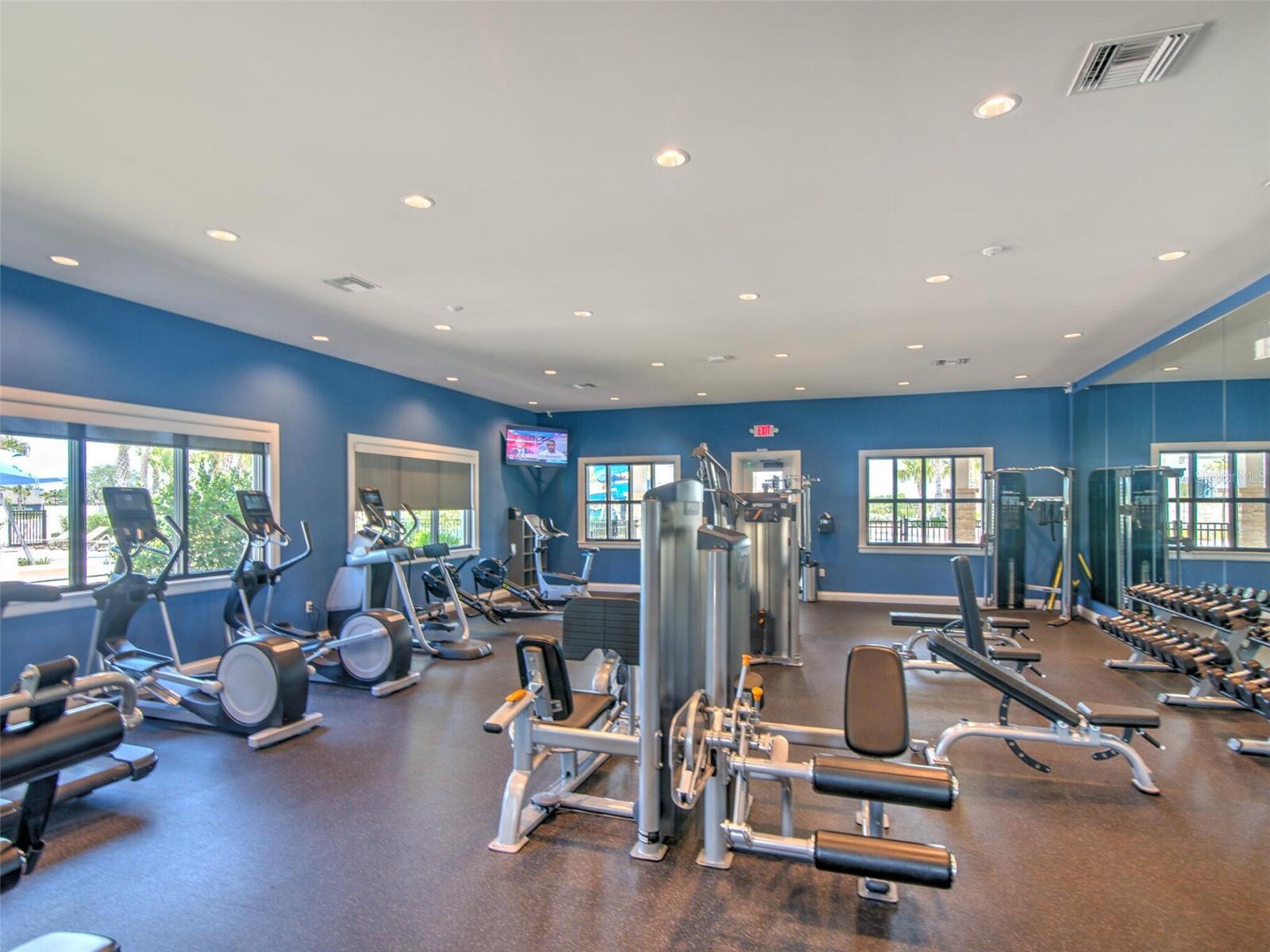 6540 PARK STRAND DR — photo 33