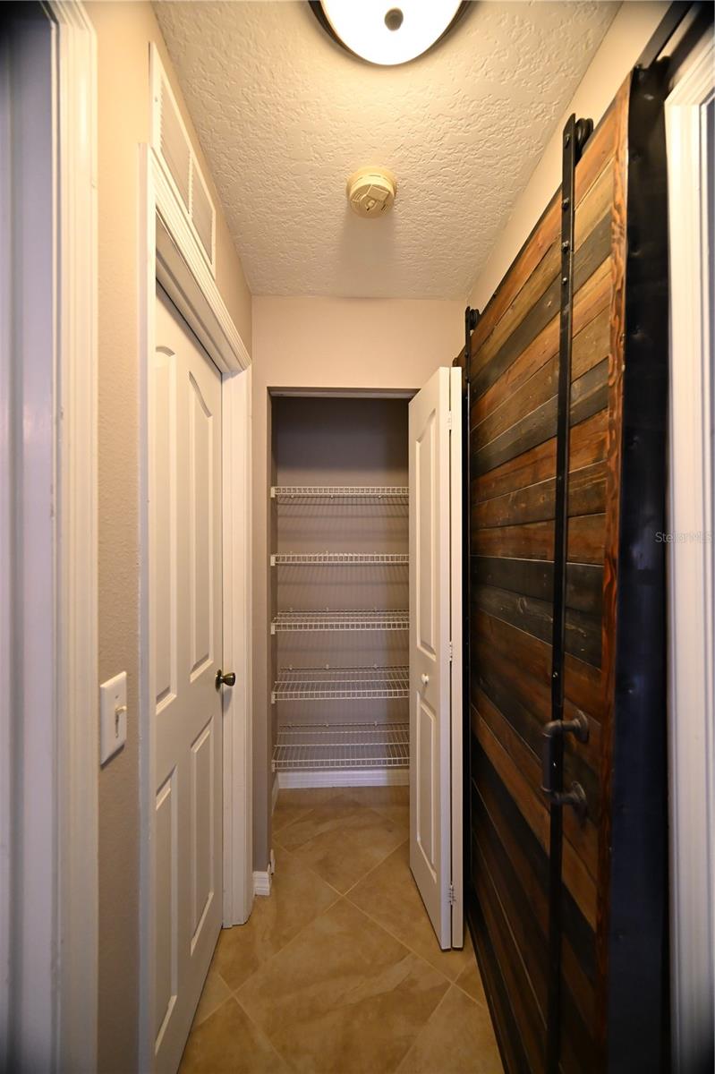 2043 OLD TRENTON LN — photo 28