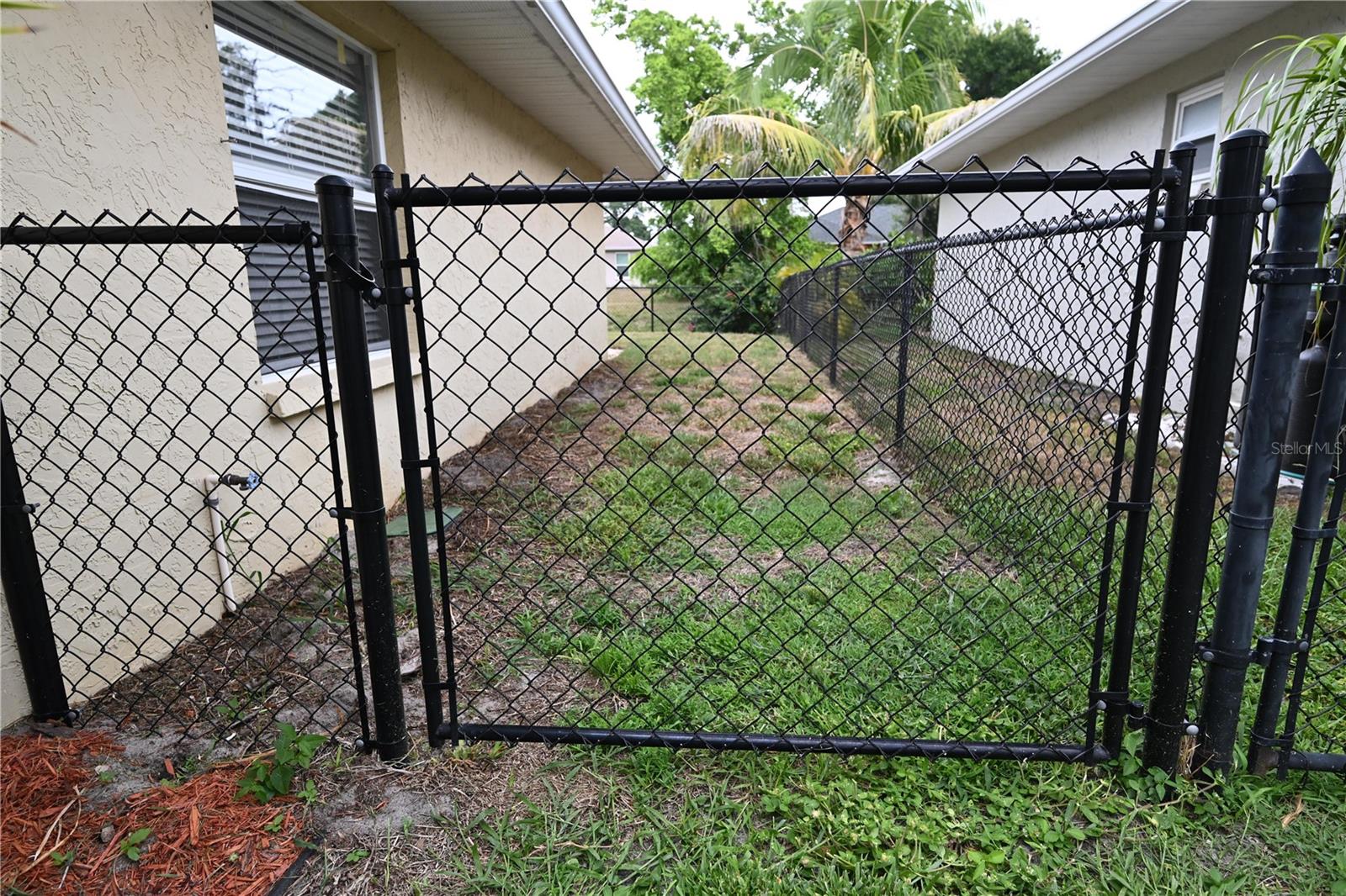 2043 OLD TRENTON LN — photo 41