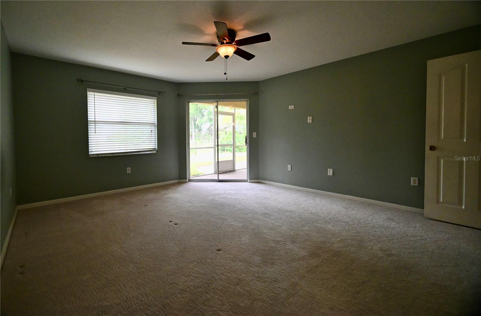 2043 OLD TRENTON LN — photo 15