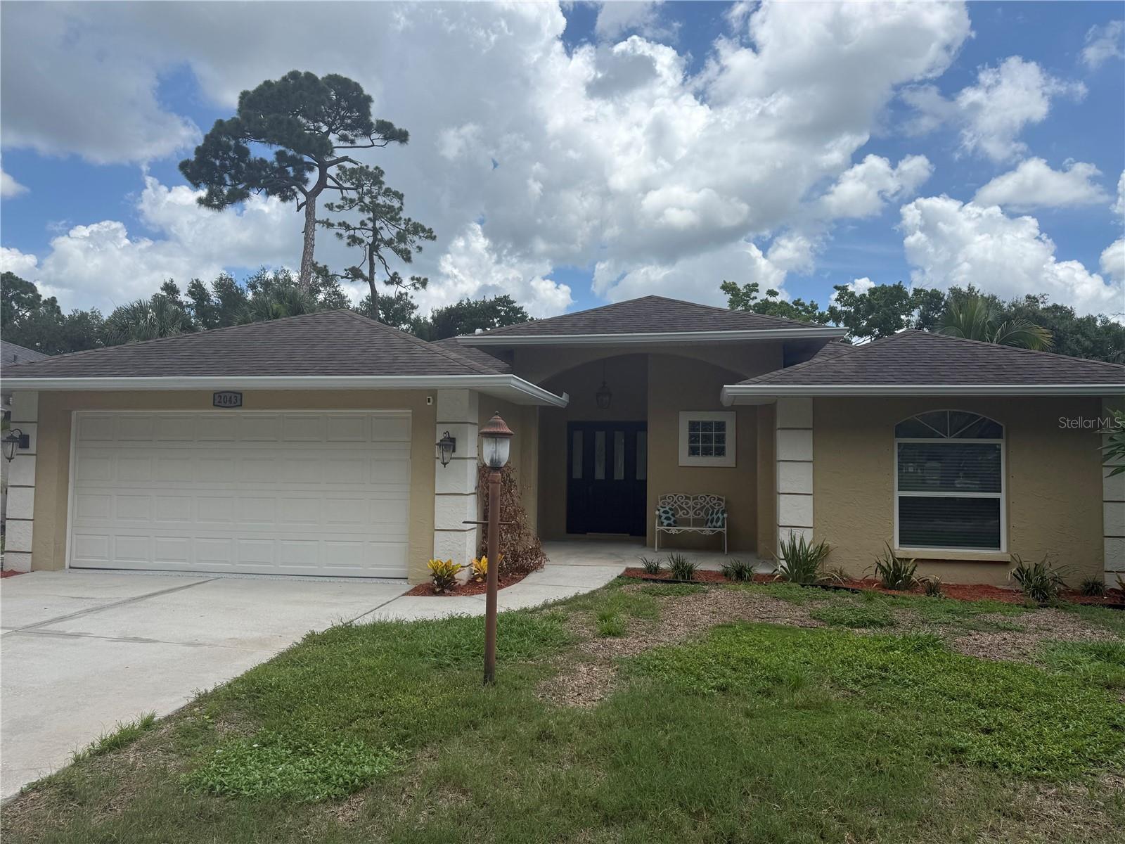 2043 OLD TRENTON LN — photo 48