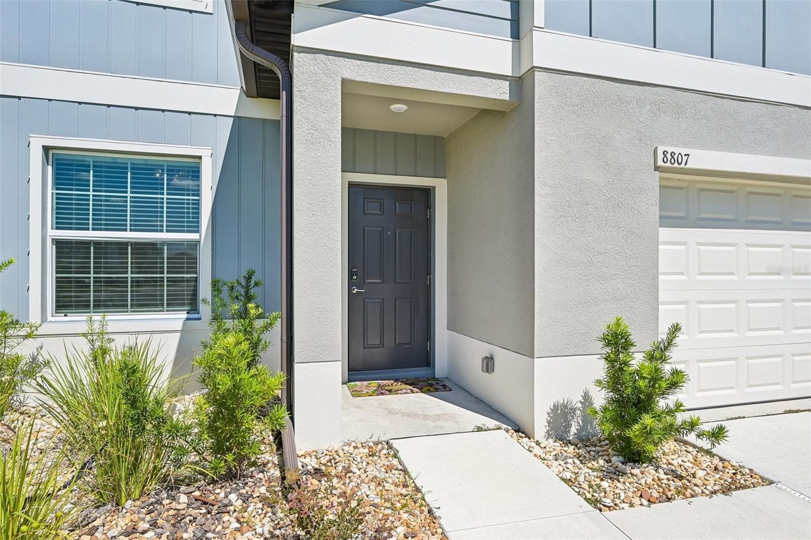 8807 SUNSET PARK TRL — photo 37