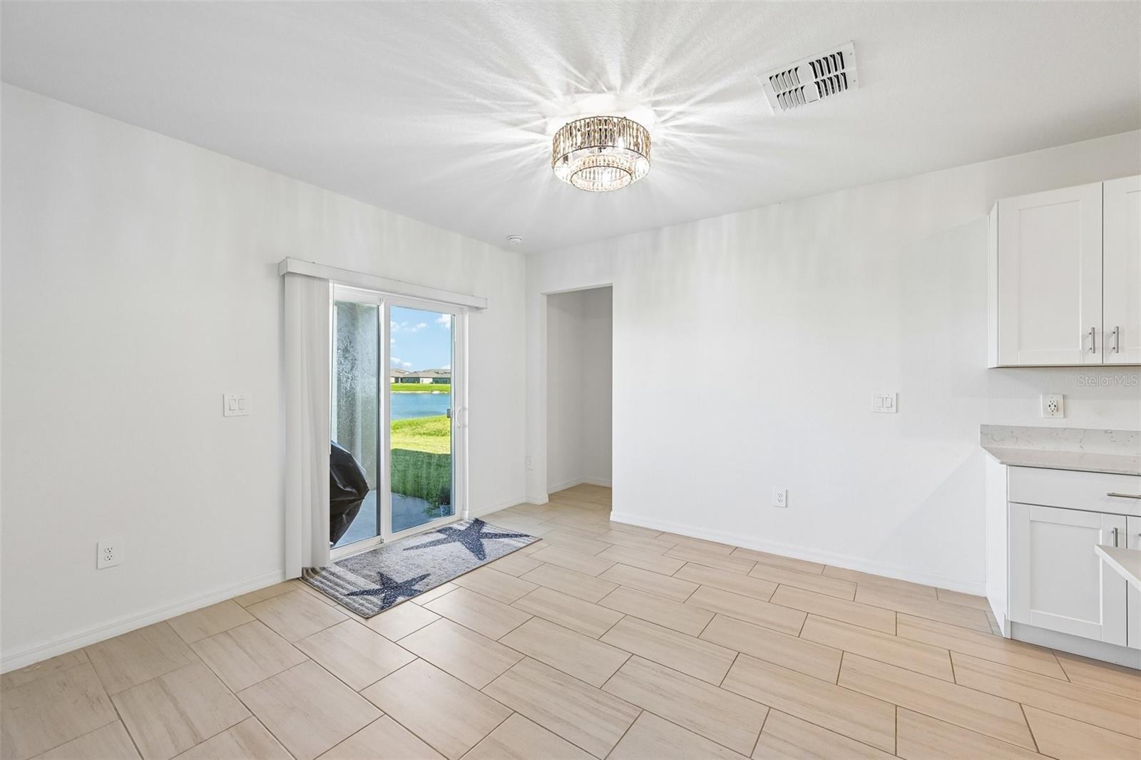 8807 SUNSET PARK TRL — photo 12