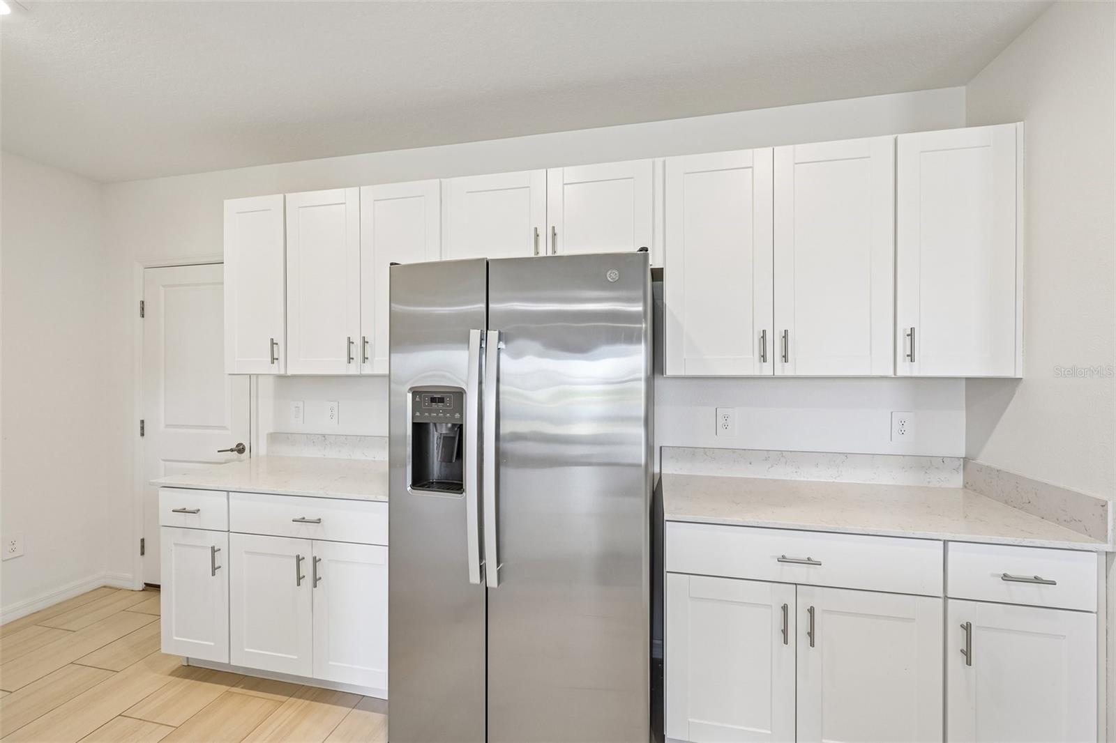 8807 SUNSET PARK TRL — photo 16
