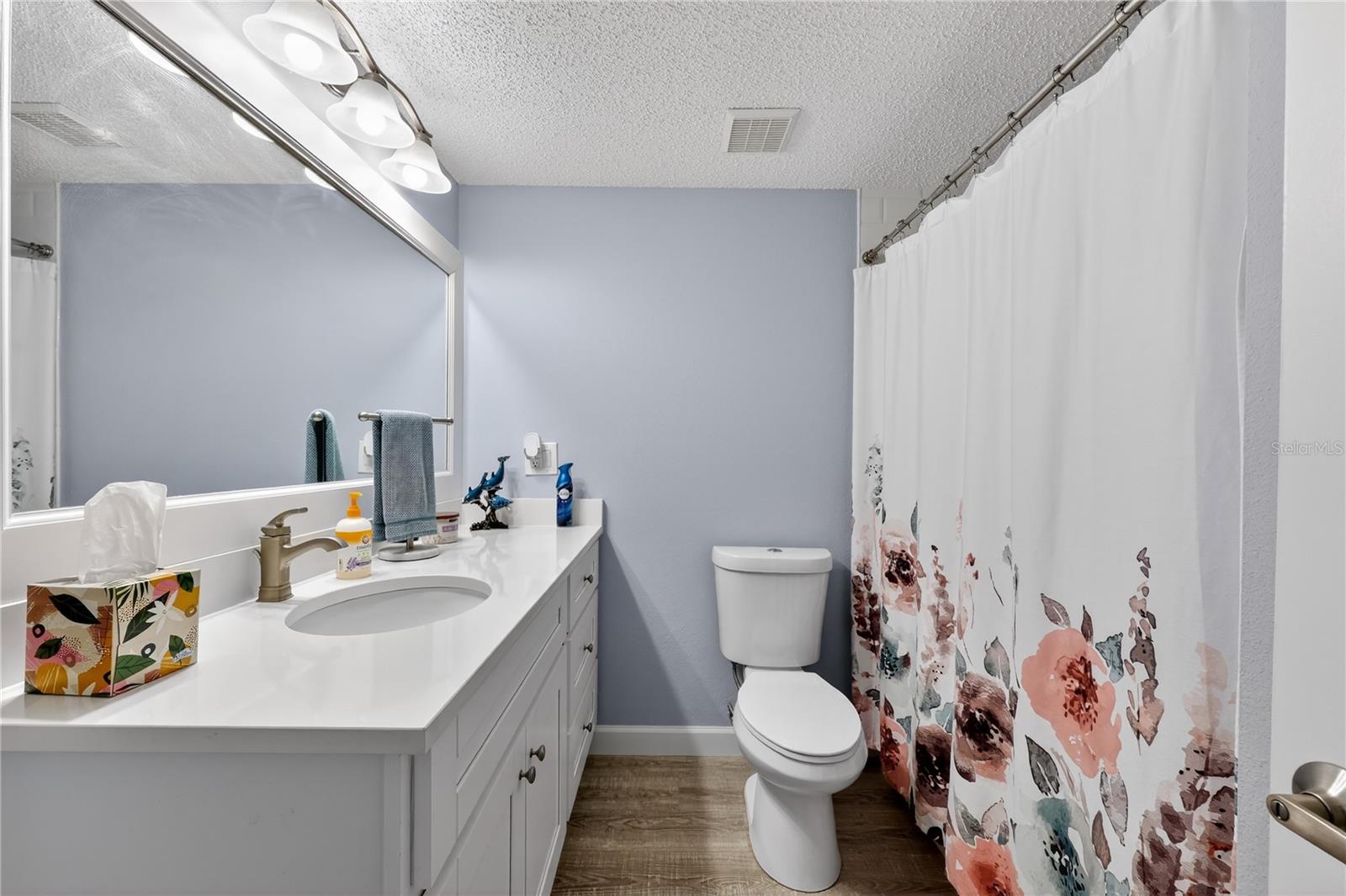 320 ISLAND WAY #603 — photo 11