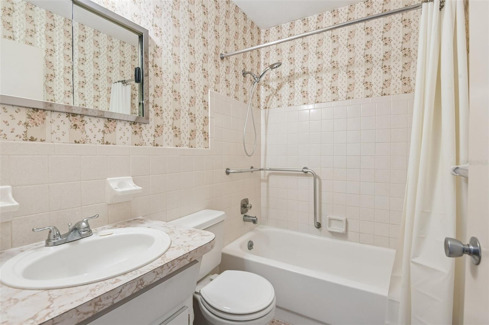 2460 PERSIAN DR #44 — photo 20