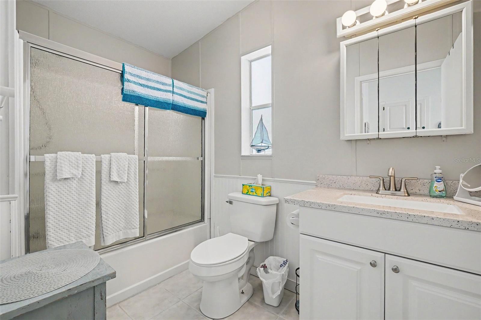 226 BIMINI DR — photo 10
