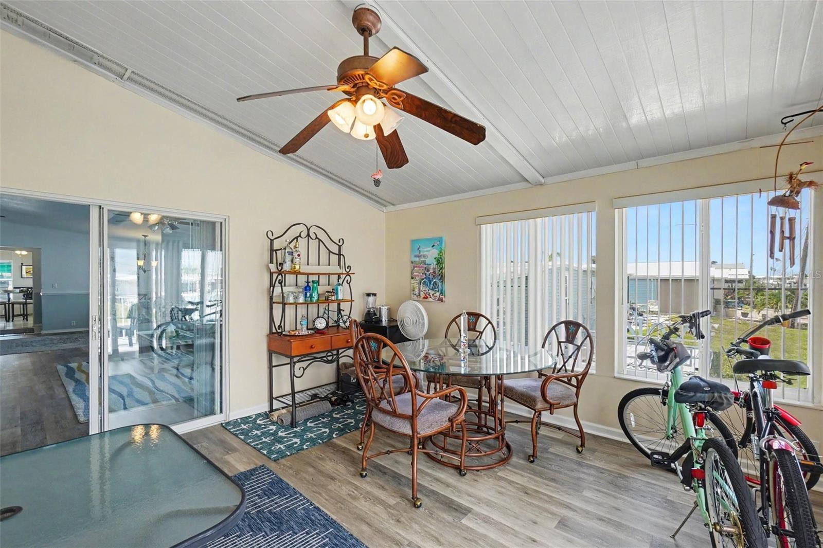 226 BIMINI DR — photo 6