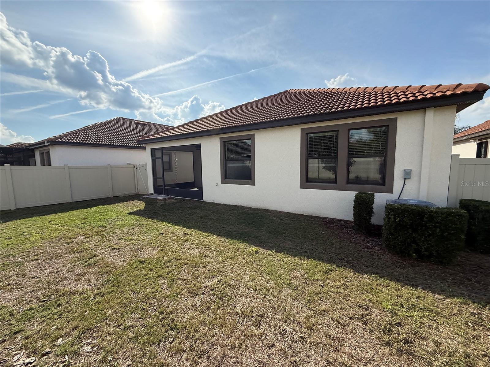 16852 SCUBA CREST ST — photo 16