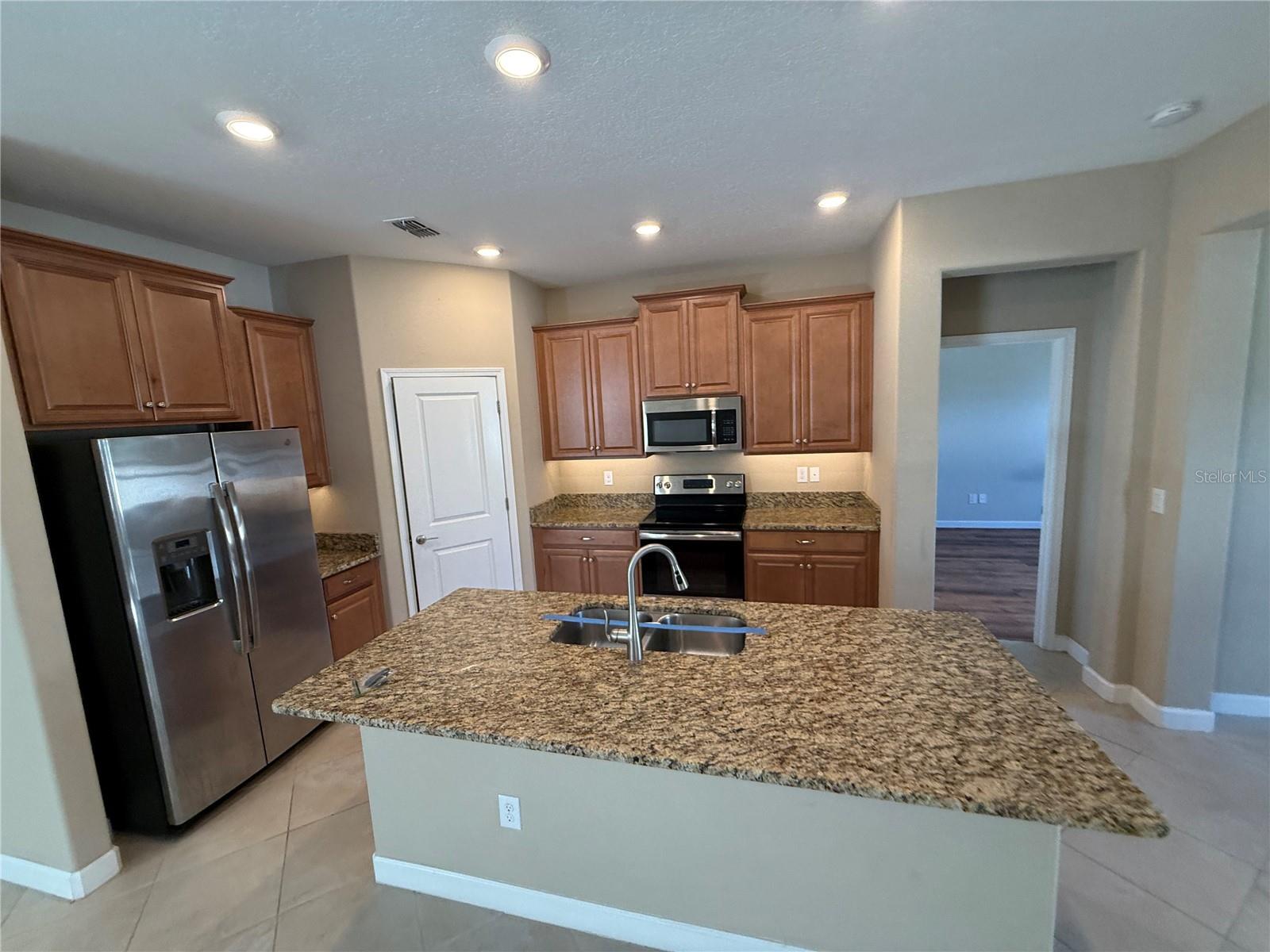 16852 SCUBA CREST ST — photo 5