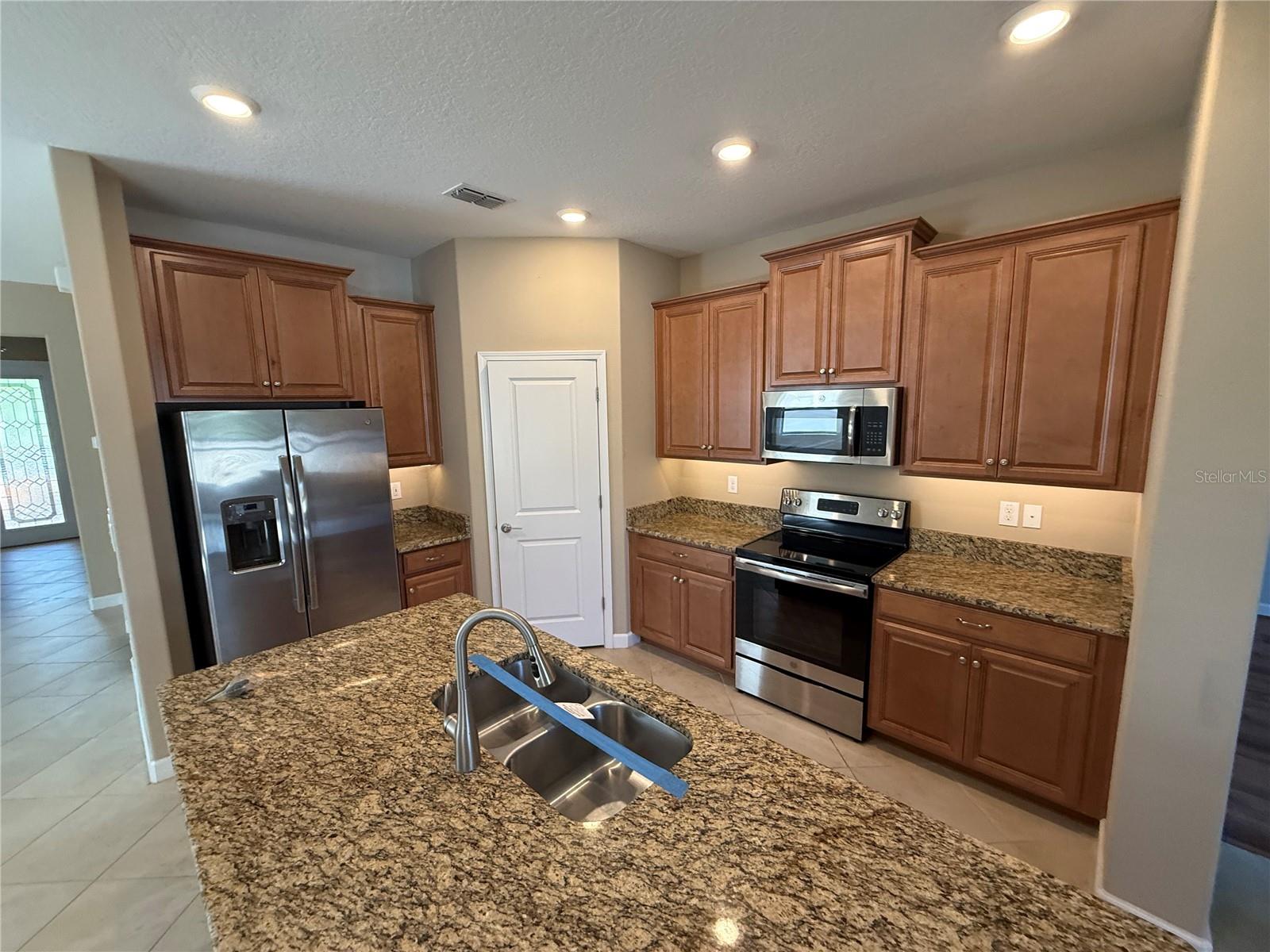 16852 SCUBA CREST ST — photo 4
