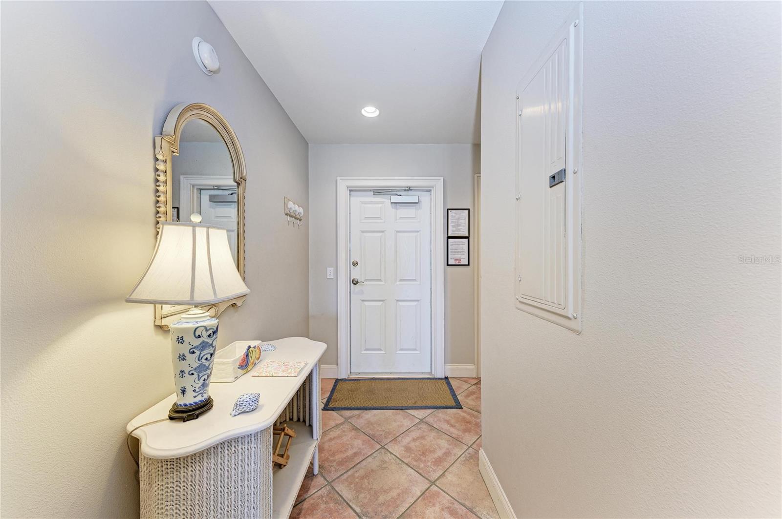 101 PALM AVE #3 — photo 4