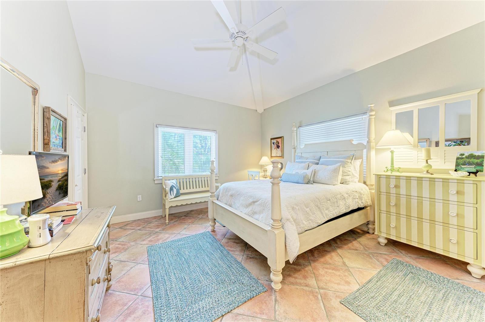 101 PALM AVE #3 — photo 15