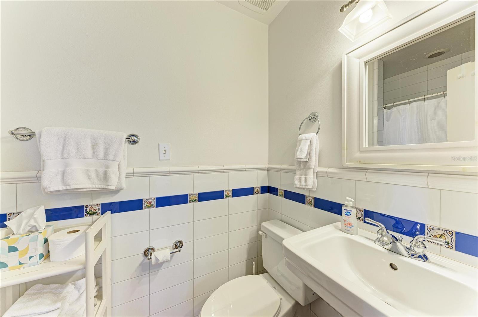 101 PALM AVE #3 — photo 23
