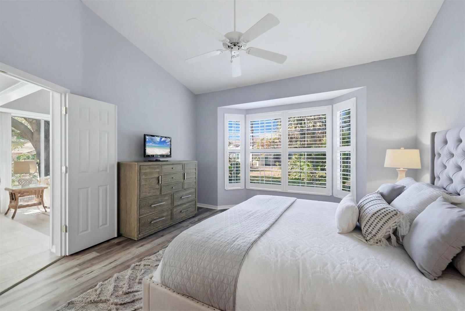 7906 WHITEBRIDGE GLN — photo 15