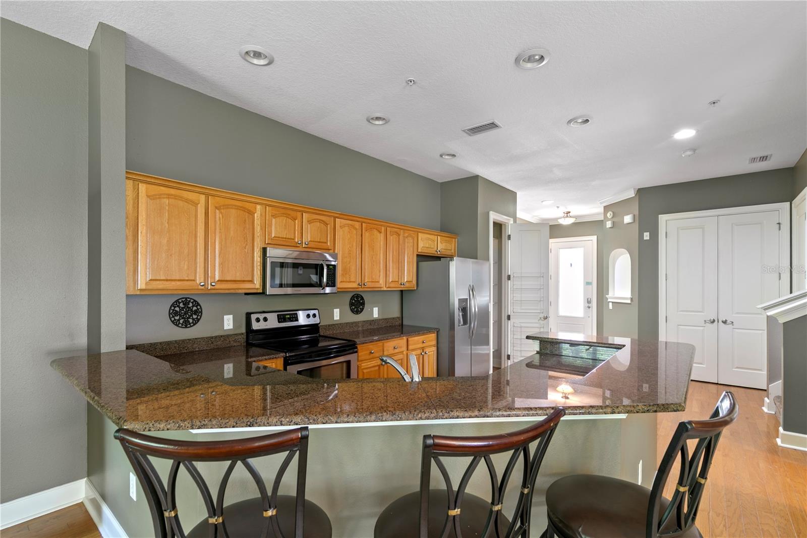 11504 BELLAMAR ST — photo 8