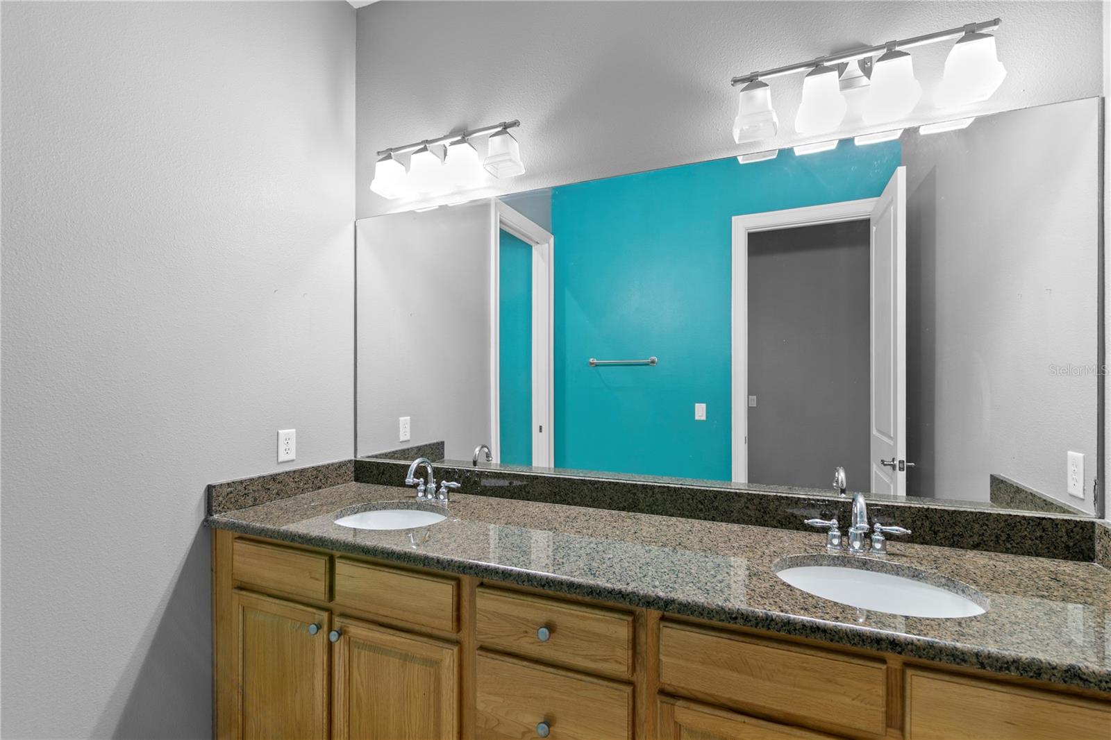 11504 BELLAMAR ST — photo 35